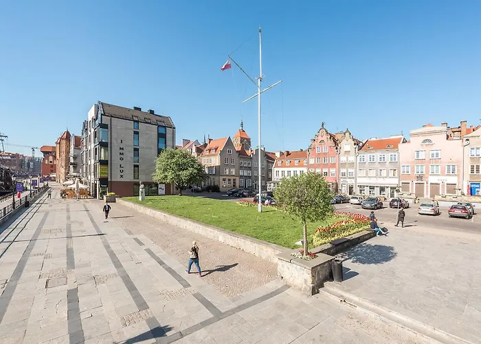 By The River - Old Town By Renters Apartman