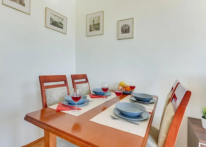 By The River - Old Town By Renters Apartman Gdańsk