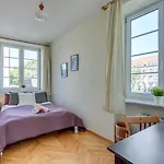 아파트 By The River - Old Town By Renters *